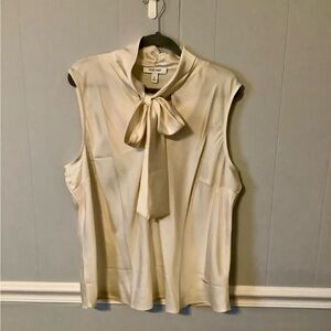Nine West Cream Sleeveless Blouse with Bow